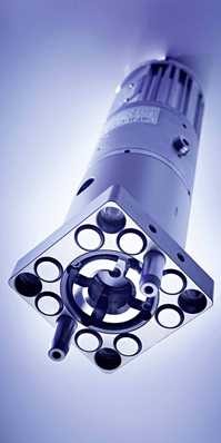 Electromechanical transfer rail coupling